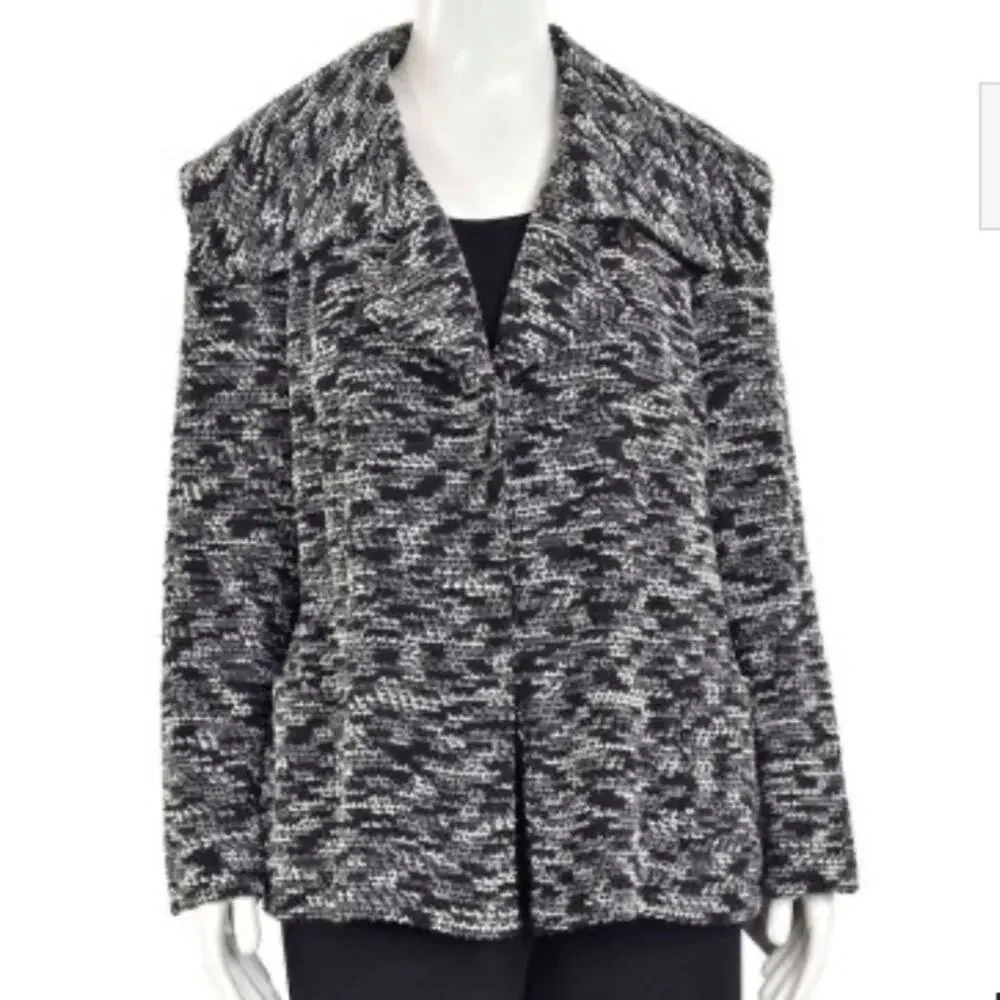 St John Collection Black & Gray Boucle Sweater Jacket Womens sz 4